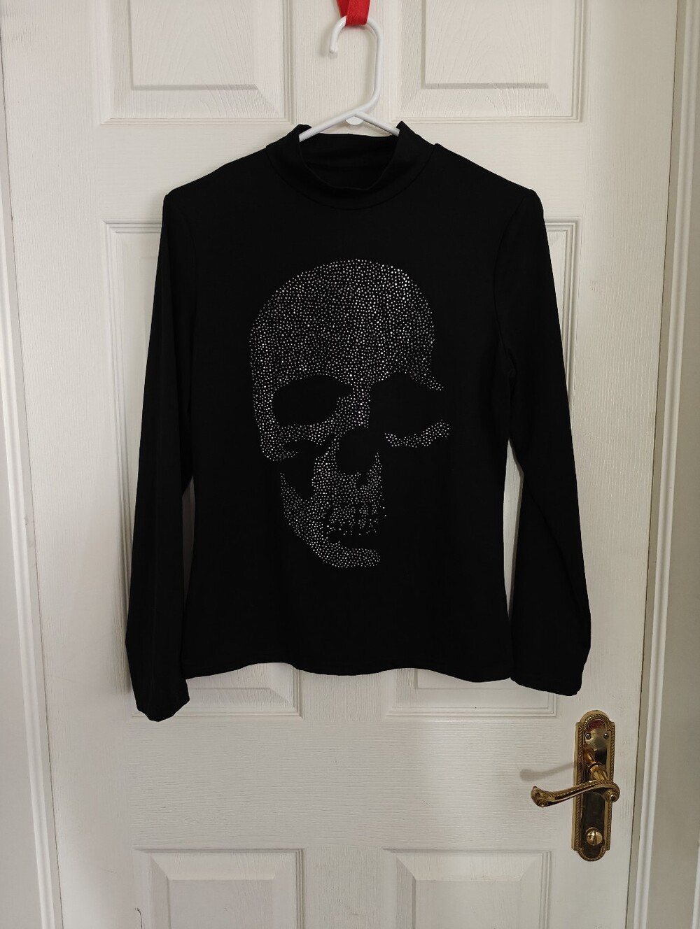 Skull Rhinestone Embellished Long Sleeve Top